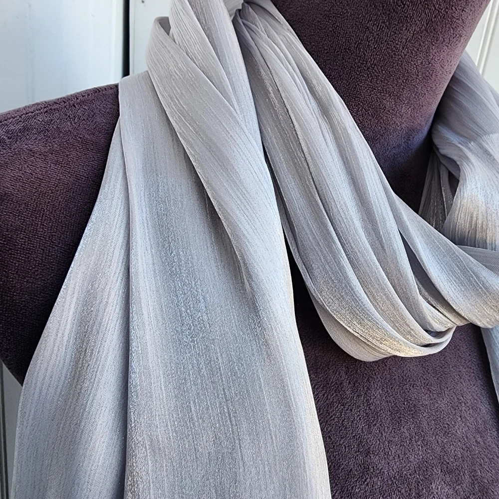 N/A gray metallic
